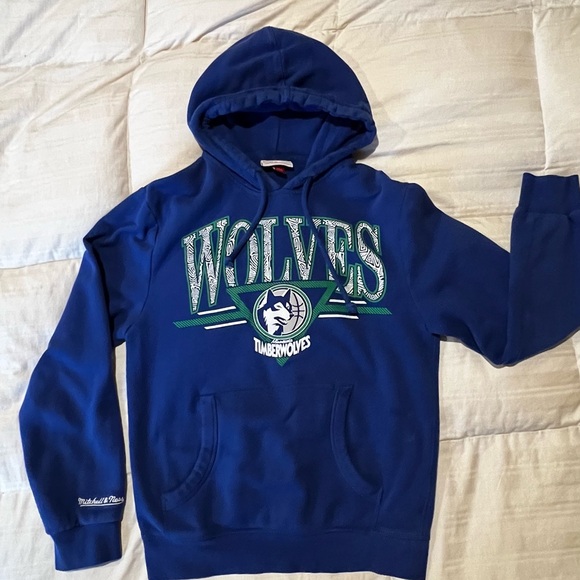 Minnesota Timberwolves hoodie sweatshirt, size small - Picture 1 of 5
